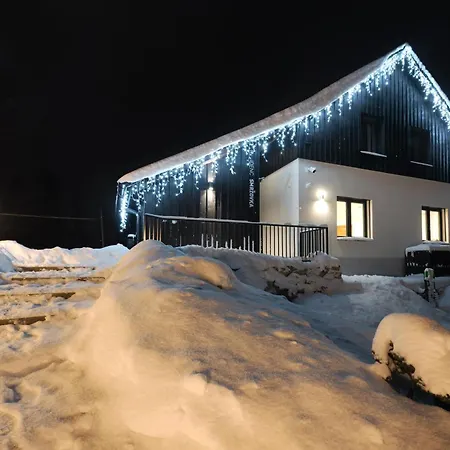 Villa Smrzovka - Luxury House With Swimming Pool, Jacuzzi, Garden And Bbq