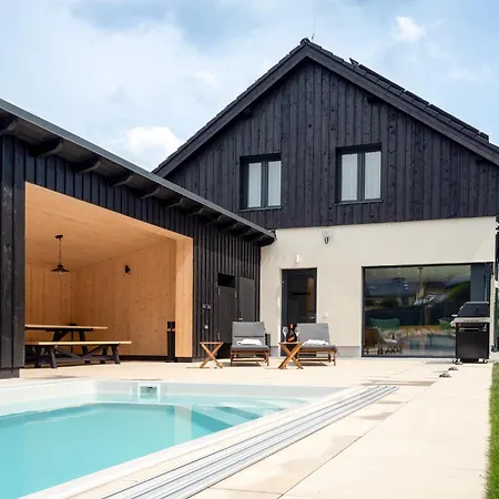 Smrzovka - Luxury House With Swimming Pool, Jacuzzi, Garden And Bbq