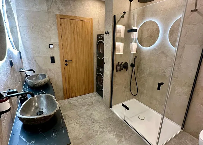 Villa Smrzovka - Luxury House With Swimming Pool, Jacuzzi, Garden And Bbq Jablonec nad Nisou