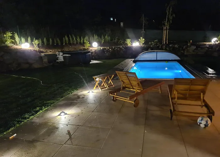 Smrzovka - Luxury House With Swimming Pool, Jacuzzi, Garden And Bbq Villa *