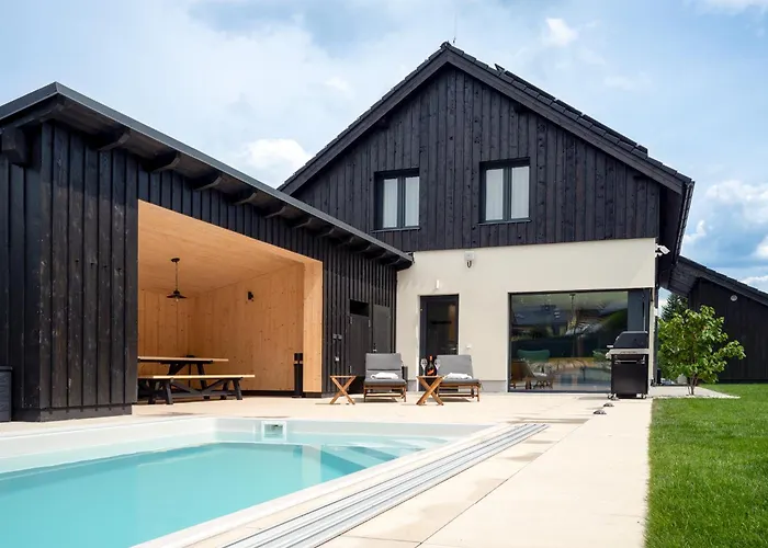 Smrzovka - Luxury House With Swimming Pool, Jacuzzi, Garden And Bbq